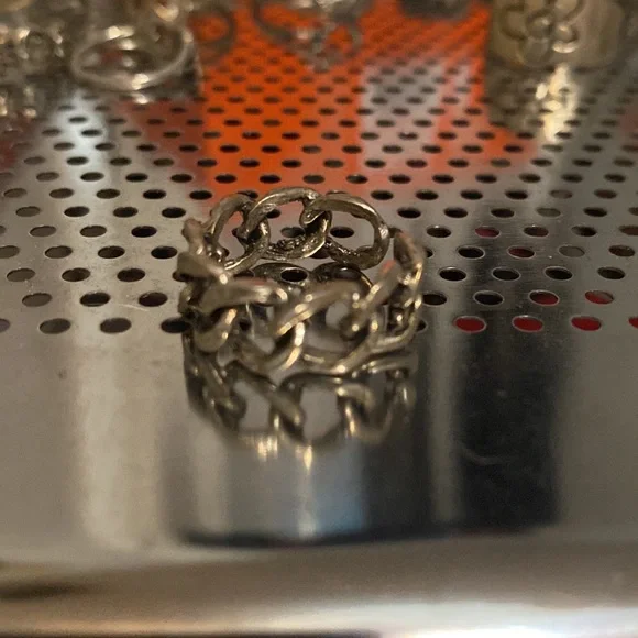 SELLING RINGS 💍💍💍💍 - Picture 5 of 16